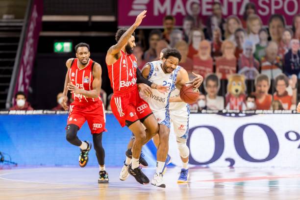 动证明了他 动证明了他