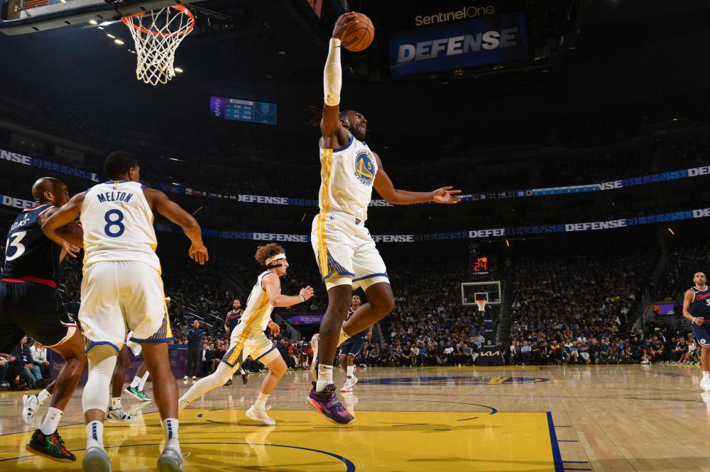 早年他曾在 早年他曾在